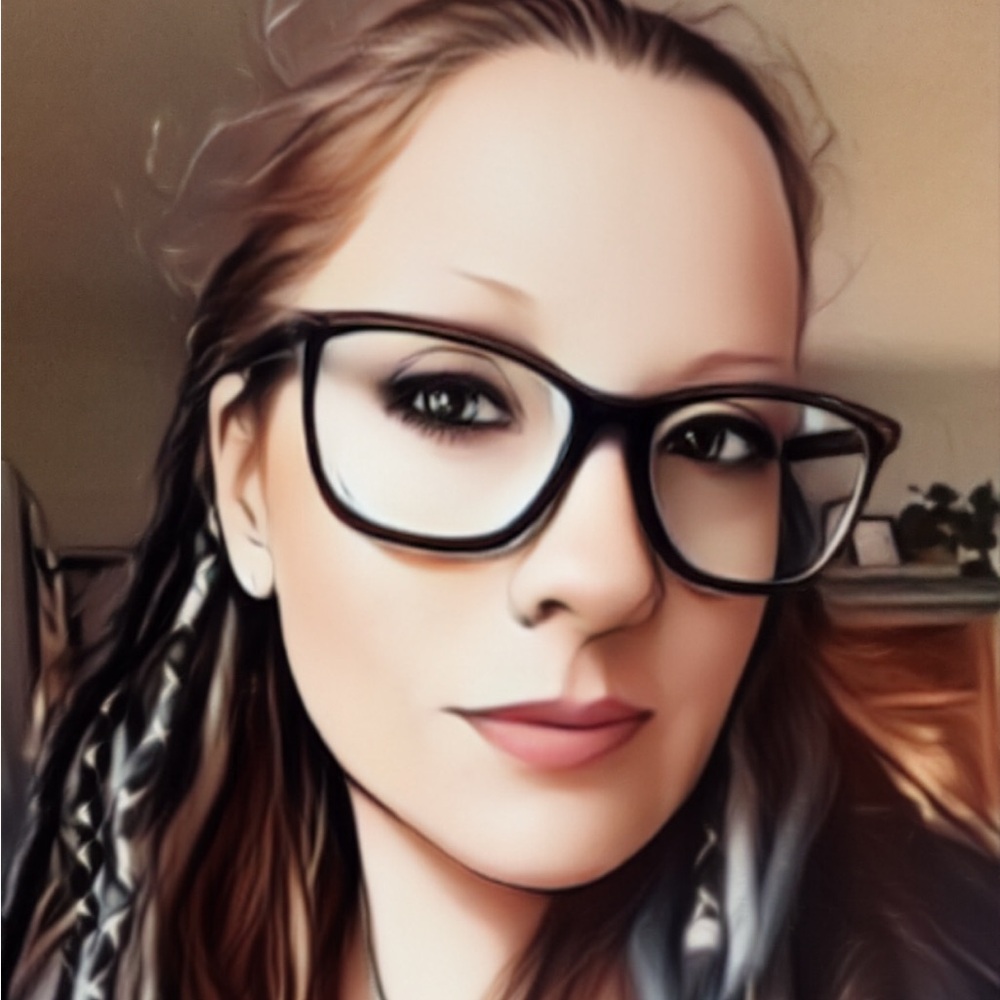 Meet your Posher, Leonora